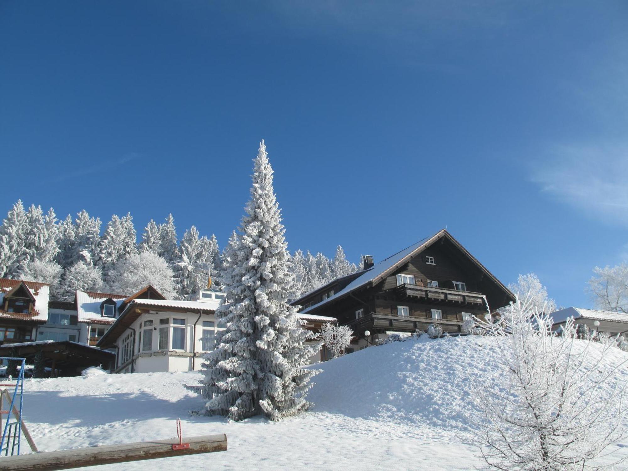 Berghotel Jaegerhof ****S Исни  Экстерьер фото