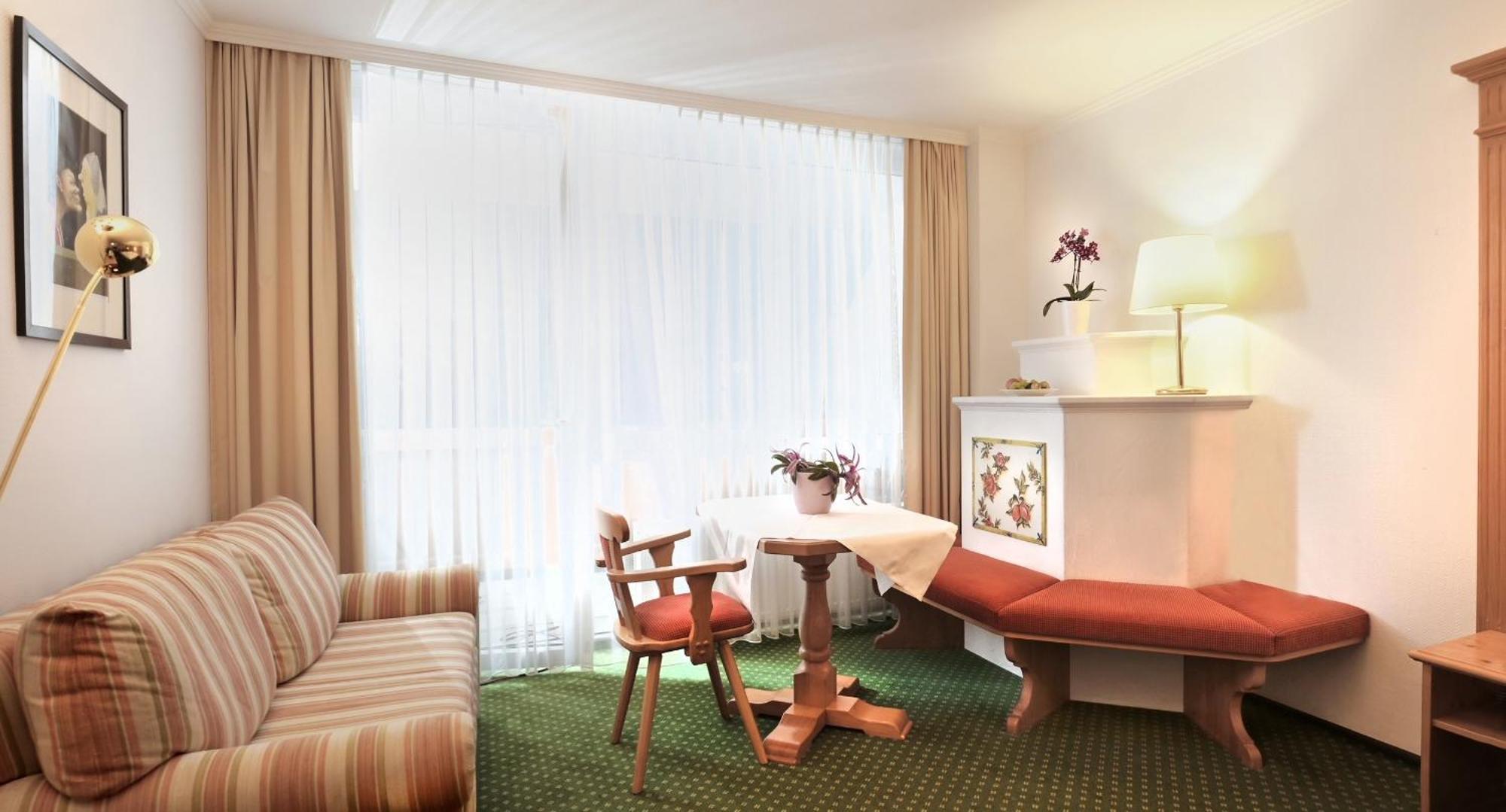 Berghotel Jaegerhof ****S Исни  Экстерьер фото